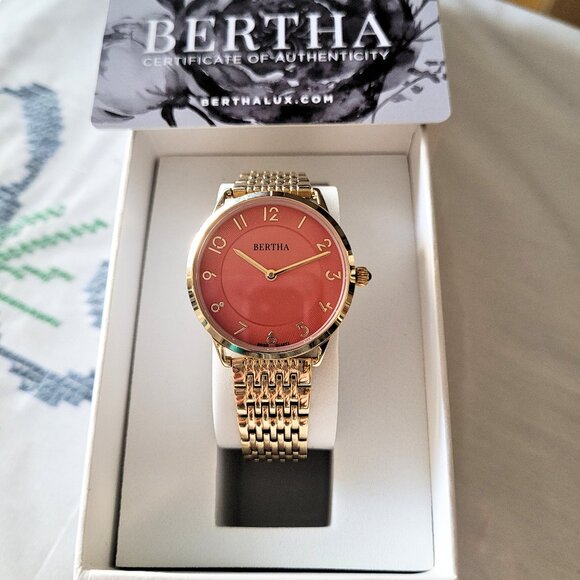 Bertha Women's Abby Swiss Gold Bracelet Dress Watch - Picture 2 of 8